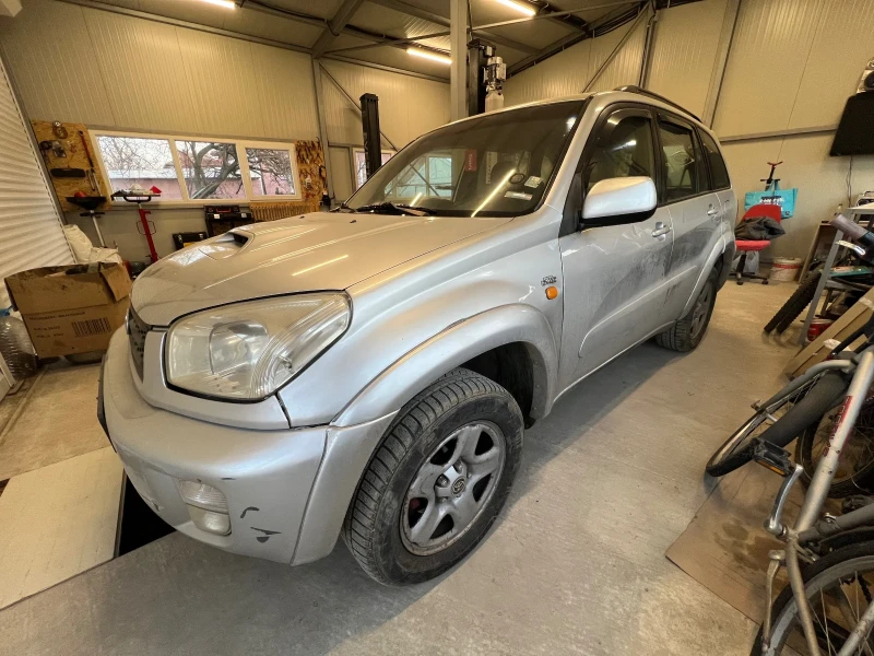 Toyota Rav4, снимка 2 - Автомобили и джипове - 49478518