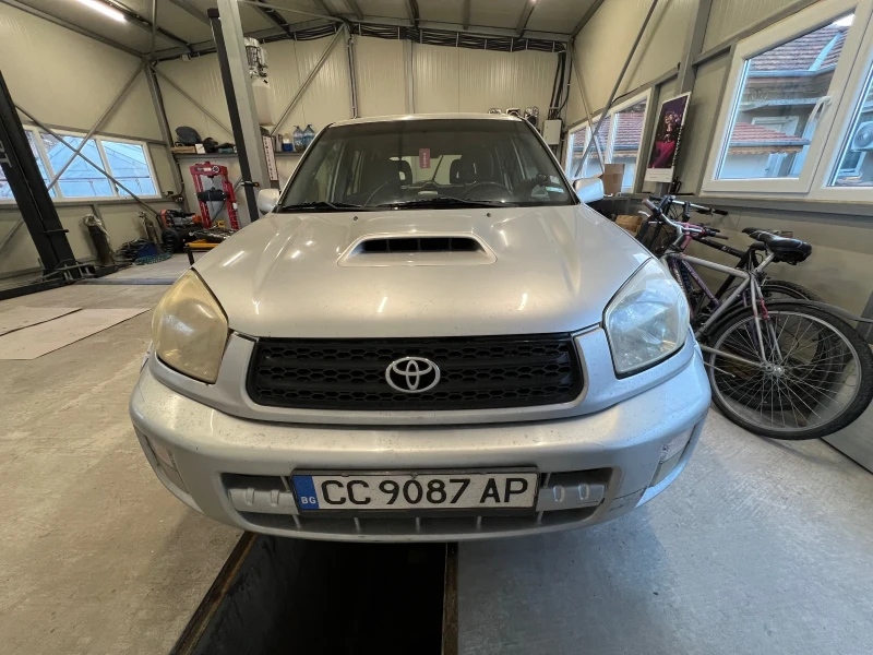 Toyota Rav4, снимка 1 - Автомобили и джипове - 49478518