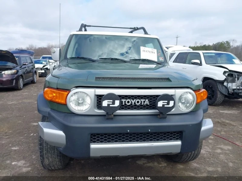 Toyota Fj cruiser, снимка 2 - Автомобили и джипове - 49556040