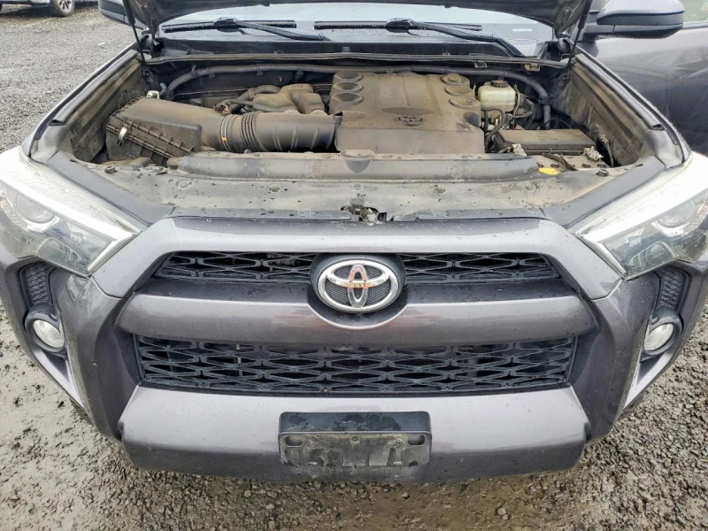 Toyota 4runner Sr5/Sr5 Premium, снимка 12 - Автомобили и джипове - 53600544