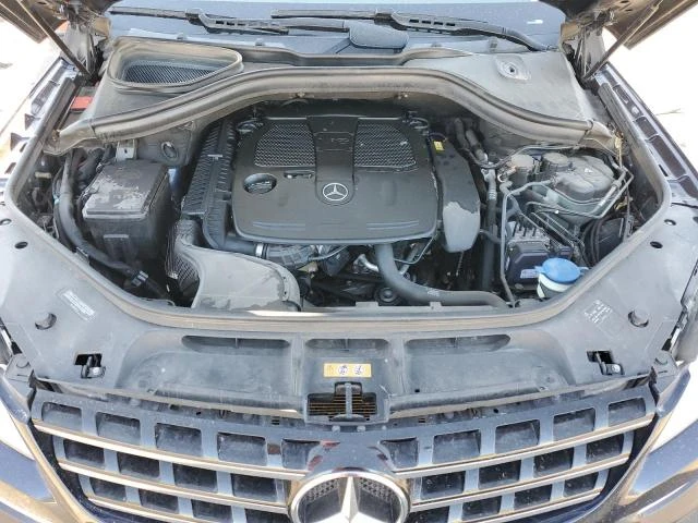 Mercedes-Benz ML 350 4Matic, снимка 11 - Автомобили и джипове - 47837134