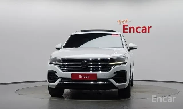 VW Touareg 3.0TDI R Line ��������� Head up 360 ������  | Mobile.bg � ����������� 2
