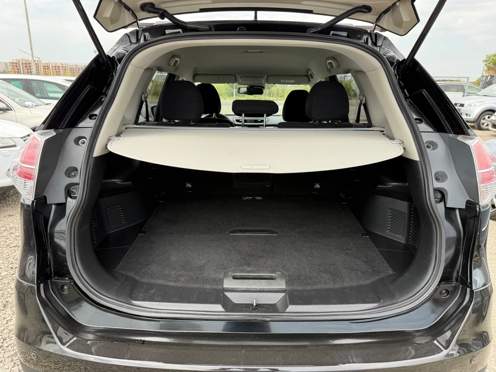 Nissan X-trail 1.6i CH 163ks Navi  - изображение 7