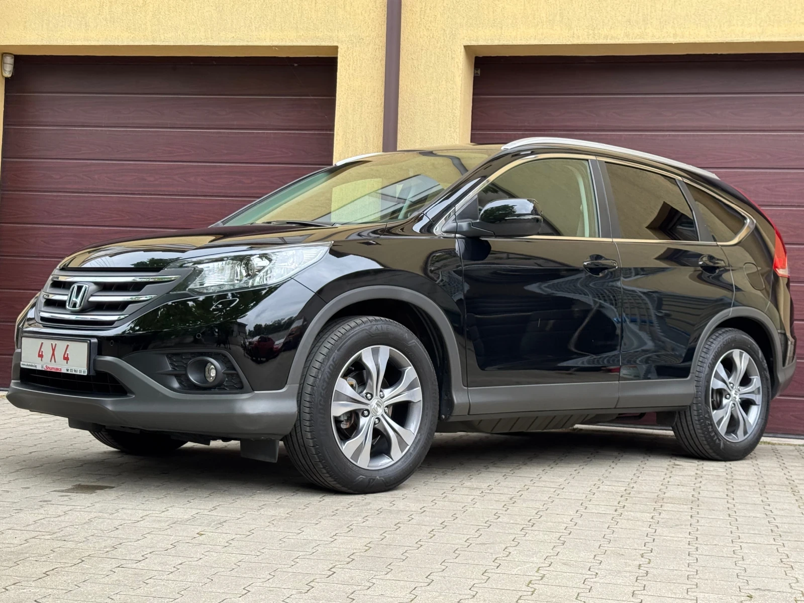 Honda Cr-v 2.0i 4X4* EXECUTIVE* ПЪЛНА СЕРВИЗНА ИСТОРИЯ! - изображение 2