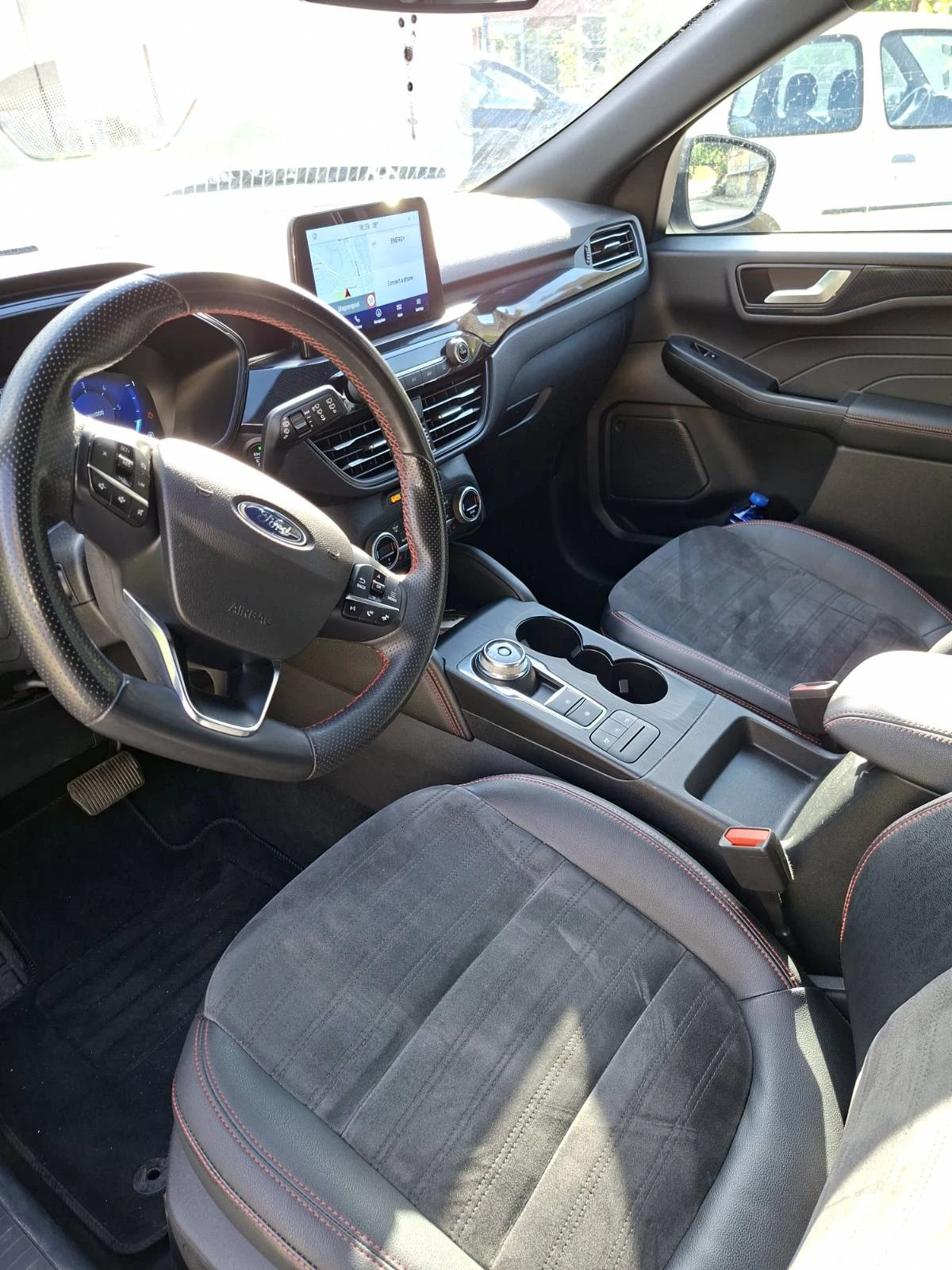 Ford Kuga, снимка 7 - Автомобили и джипове - 55133328