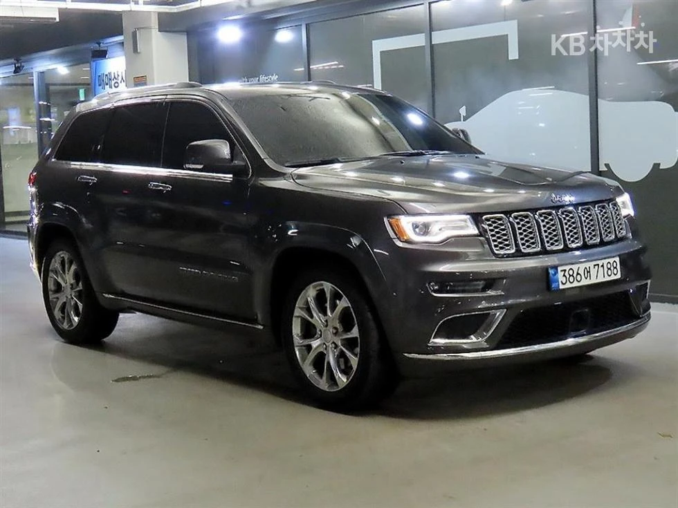 Jeep Grand cherokee 3.6 SUMMIT HARMON KARDON/PANORAMA/360CAM