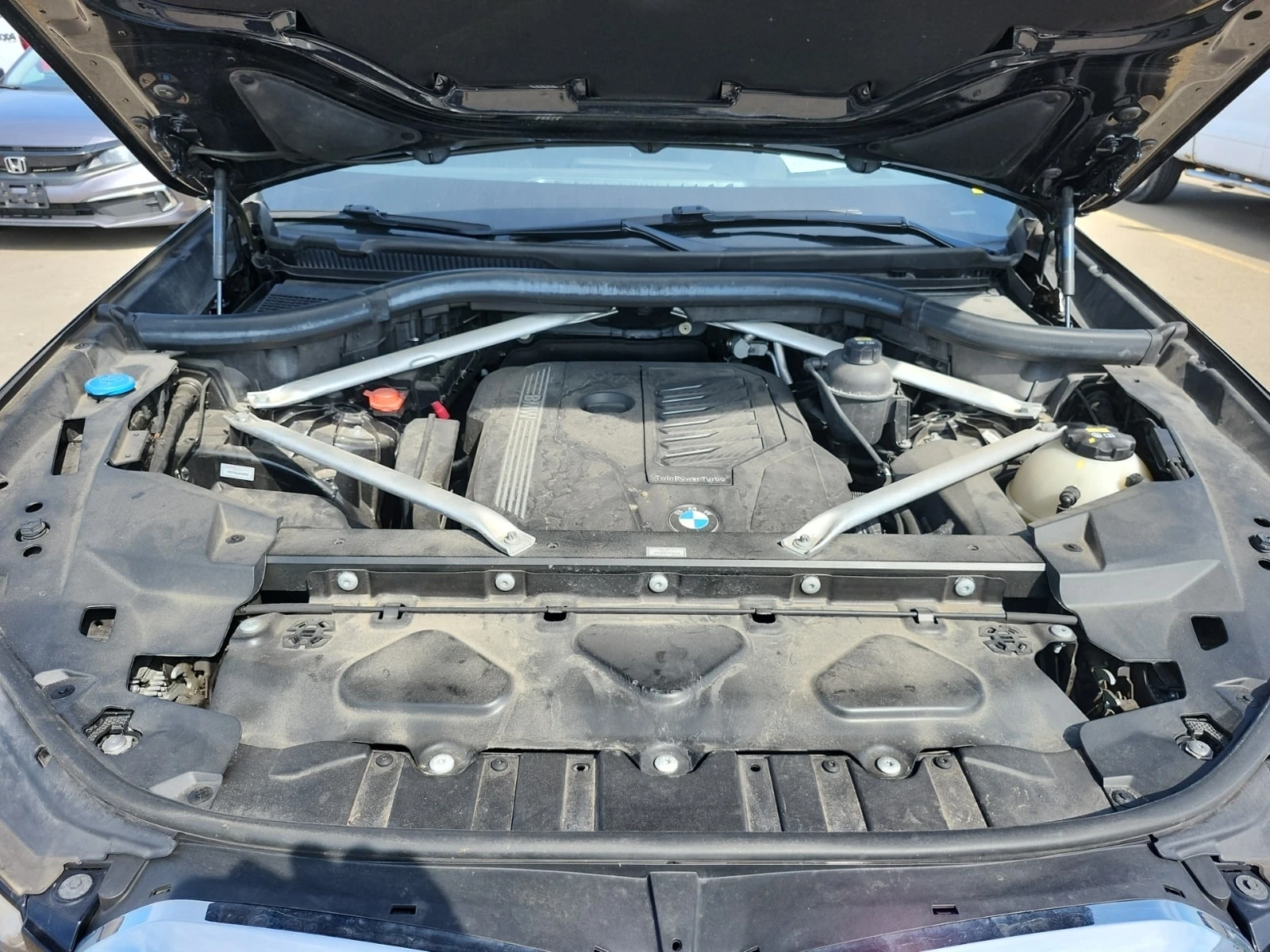 BMW X5  CARFAX / ПАНОРАМА / АВТОКРЕДИТ, снимка 16 - Автомобили и джипове - 55898594