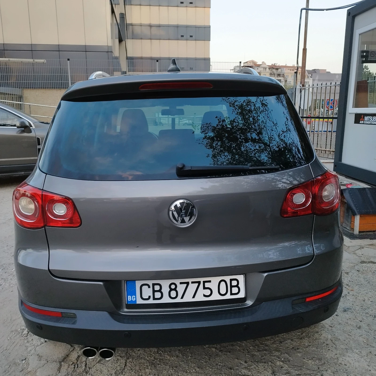 VW Tiguan, снимка 5 - Автомобили и джипове - 56455156