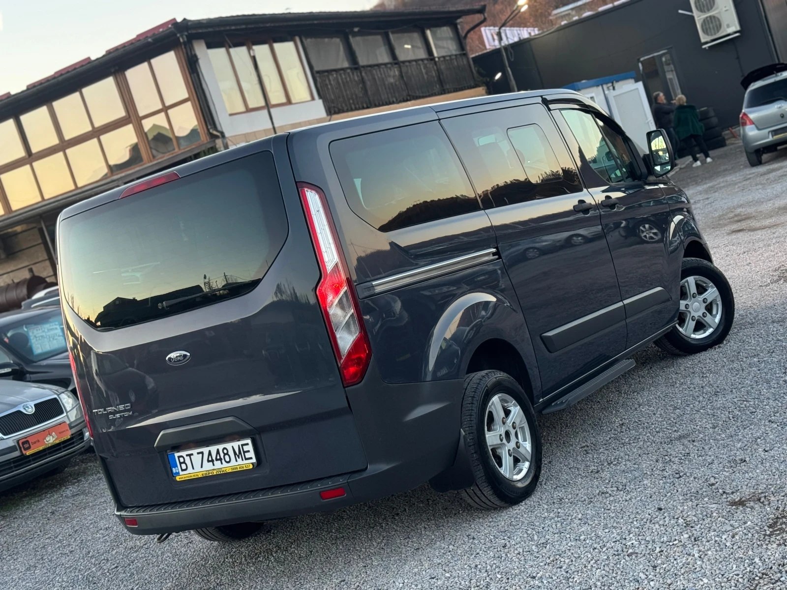 Ford Transit Custom 2.2CDTI 125кс 6с КЛИМАТИК ПОДРЕВ 4-врати  - изображение 6