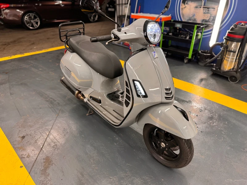 Vespa GTS Super 300, снимка 10 - Мотоциклети и мототехника - 47439373