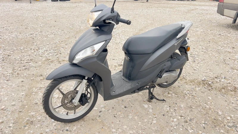 Honda Vision 49cm 2017 с документи
