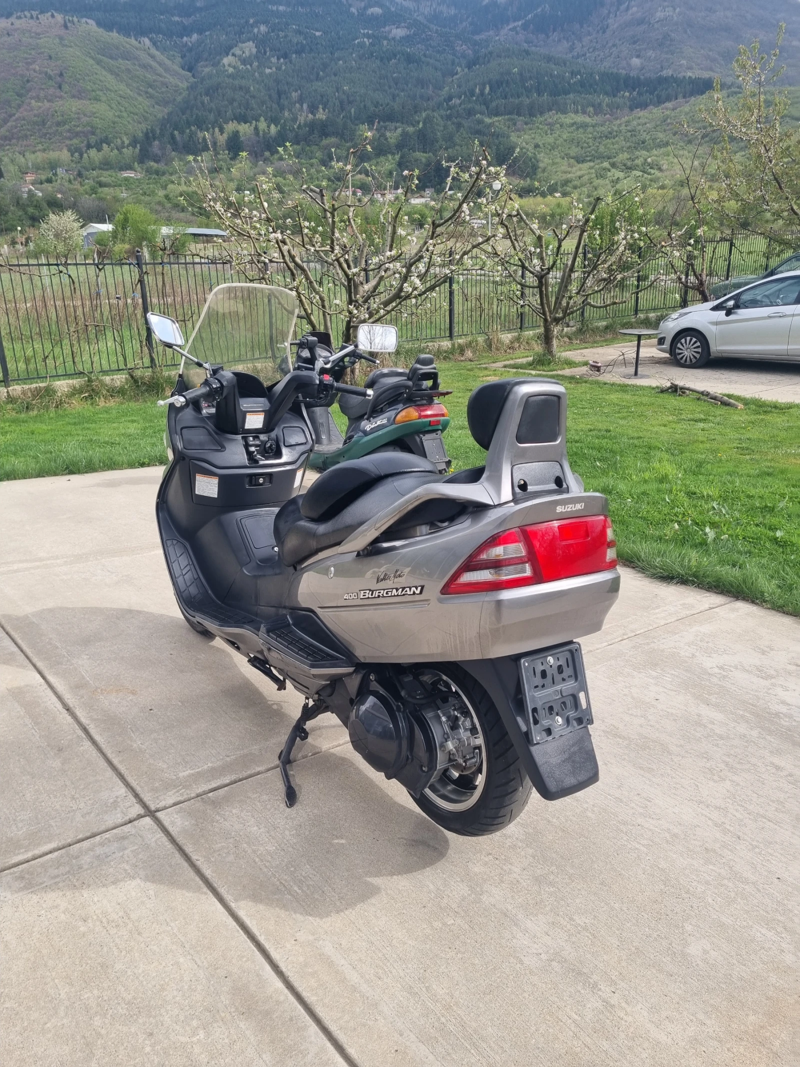 Suzuki Burgman  - изображение 6