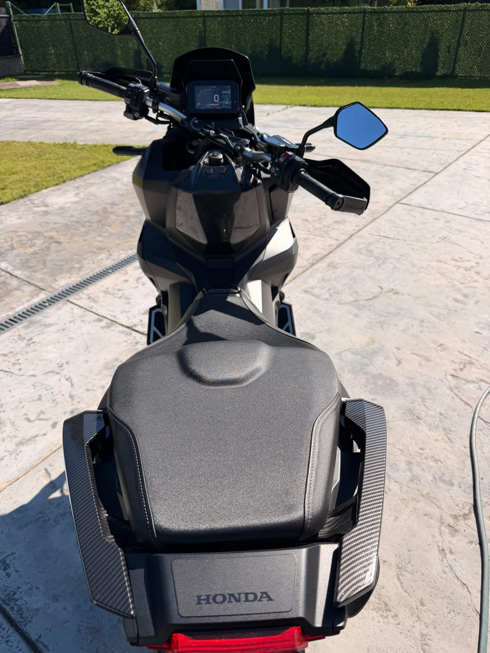 Honda X-ADV AKRAPOVIC * FULLCARBON * TOP, снимка 7 - Мотоциклети и мототехника - 55171934