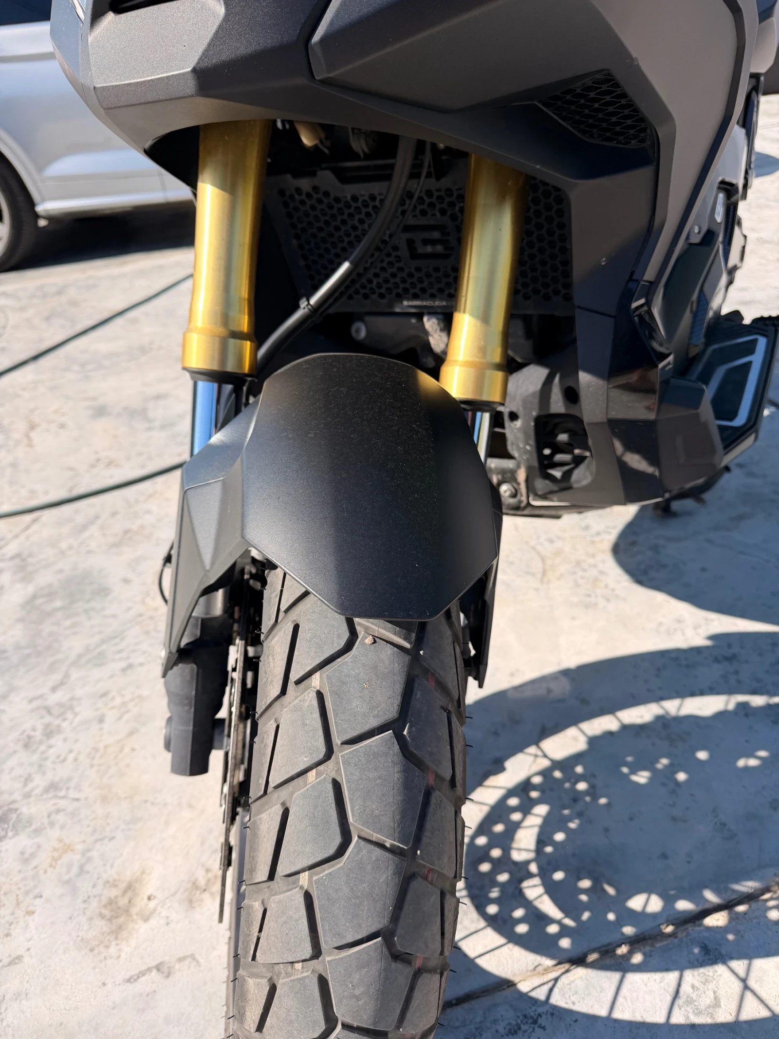 Honda X-ADV AKRAPOVIC * FULLCARBON * TOP, снимка 11 - Мотоциклети и мототехника - 55171934
