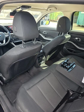 BMW 318 30хил. км реални, снимка 7