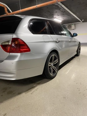 BMW 320 Нави Панорама, снимка 2