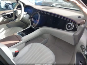 Mercedes-Benz EQS 580 / 4MATIC / HYPERSCREEN / FULL , снимка 7
