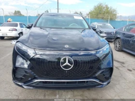 Mercedes-Benz EQS 580 / 4MATIC / HYPERSCREEN / FULL , снимка 2