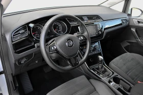 VW Touran 2.0TDI/DSG/DISTRONIC/PDC/LED/TOP, снимка 12