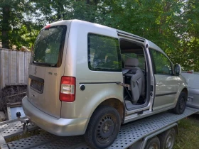 VW Caddy 1.6 На Части, снимка 3