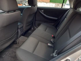 Toyota Corolla 1.4D4D Автоматик, снимка 12