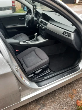 BMW 320 Нави Панорама, снимка 10