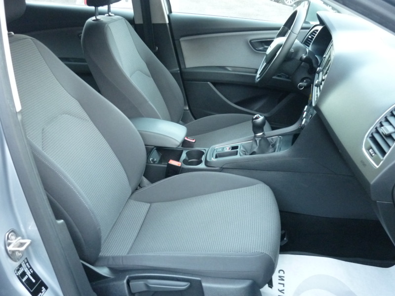 Seat Leon 1.5 TSI 130 HP EVO, снимка 11 - Автомобили и джипове - 45553243