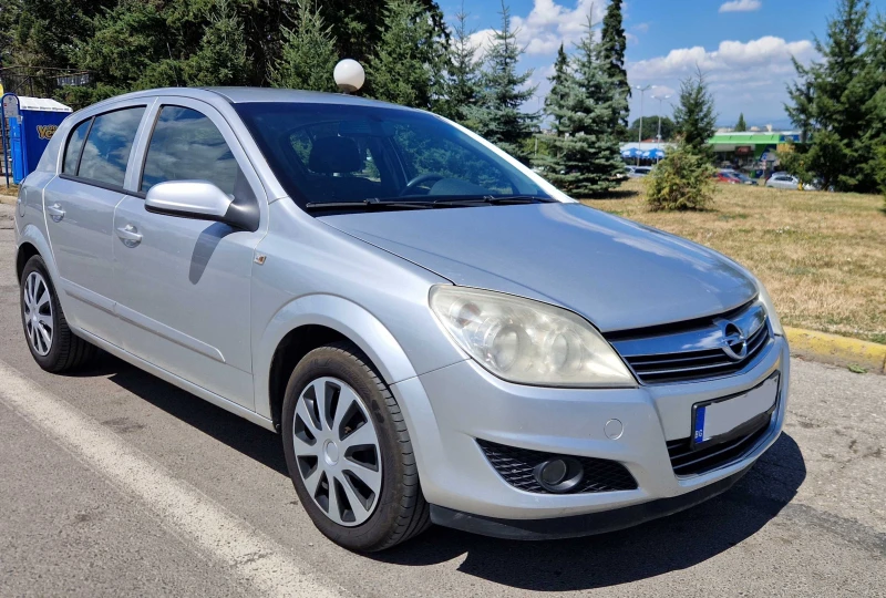 Opel Astra 1.7 cdti, мултимедия, навигация, задна камера, снимка 1 - Автомобили и джипове - 46824940