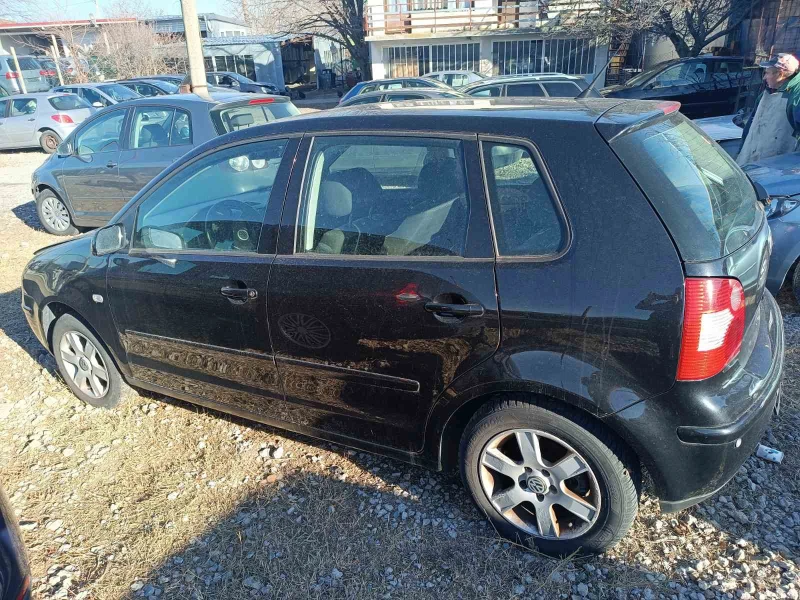 VW Polo, снимка 5 - Автомобили и джипове - 48578016