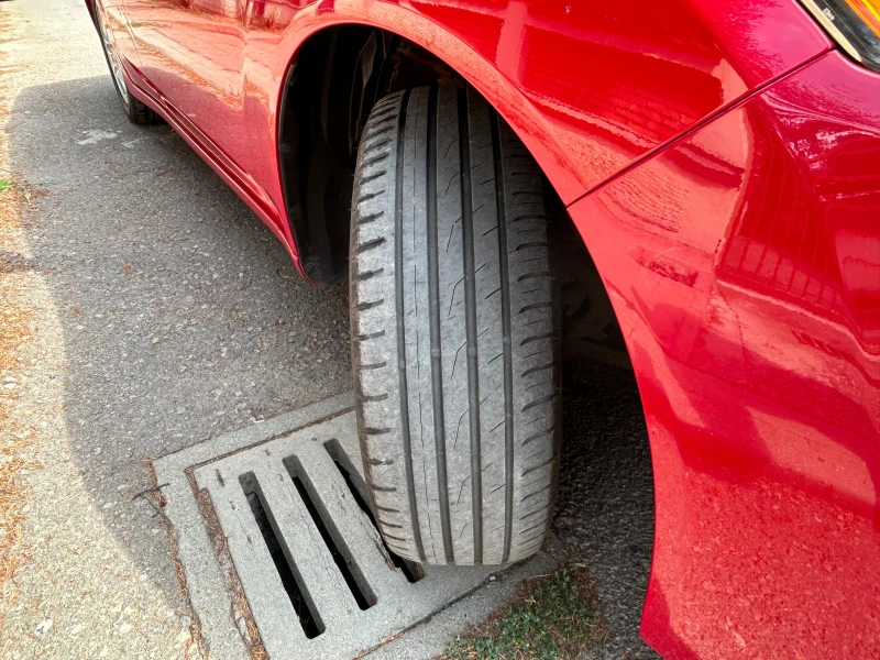 Honda Accord 2, 0 156К, снимка 16 - Автомобили и джипове - 51712568