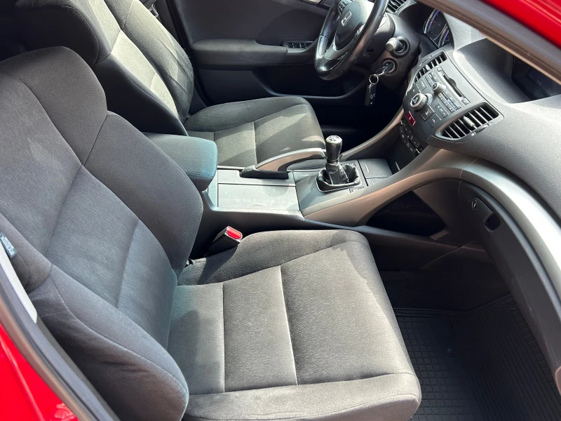 Honda Accord 2, 0 156К, снимка 11 - Автомобили и джипове - 51712568