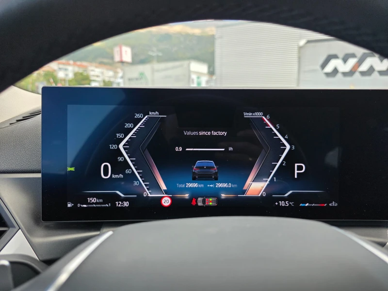 BMW 318, снимка 11 - Автомобили и джипове - 51893382