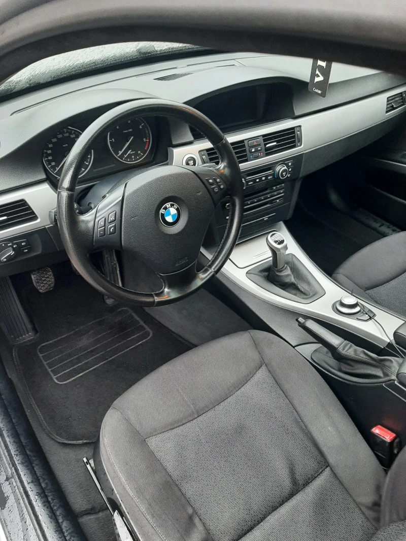 BMW 320 Нави Панорама, снимка 7 - Автомобили и джипове - 52344420