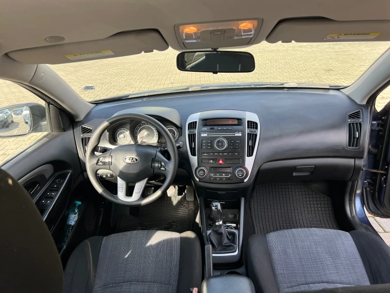 Kia Ceed Eco Dynamic , снимка 10 - Автомобили и джипове - 52401470