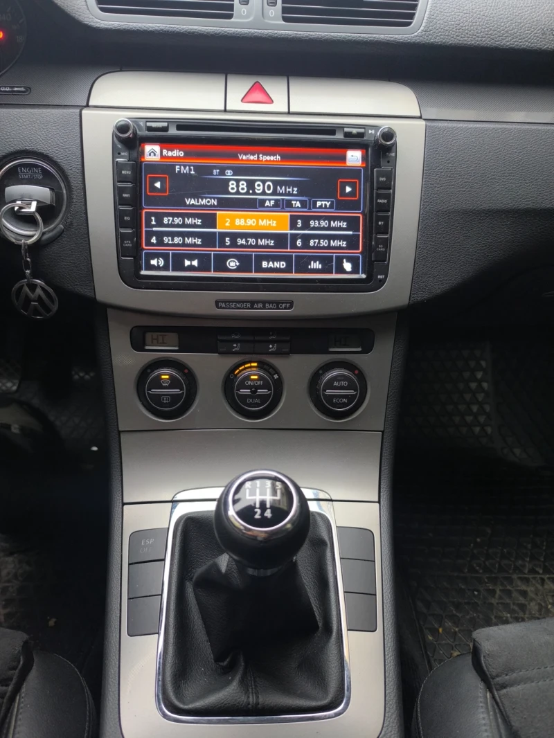 VW Passat 1.9, снимка 9 - Автомобили и джипове - 52588456