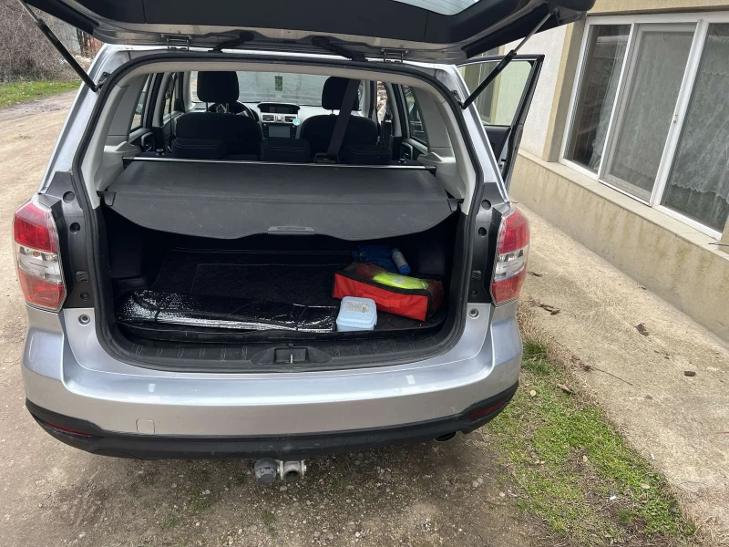 Subaru Forester, снимка 4 - Автомобили и джипове - 53013677