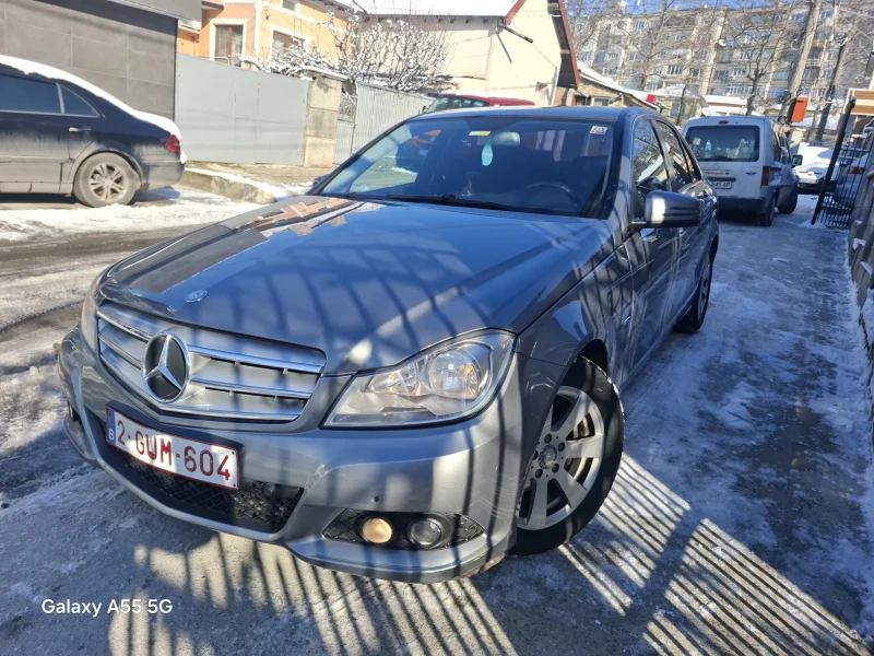 Mercedes-Benz C 180, снимка 3 - Автомобили и джипове - 53072781