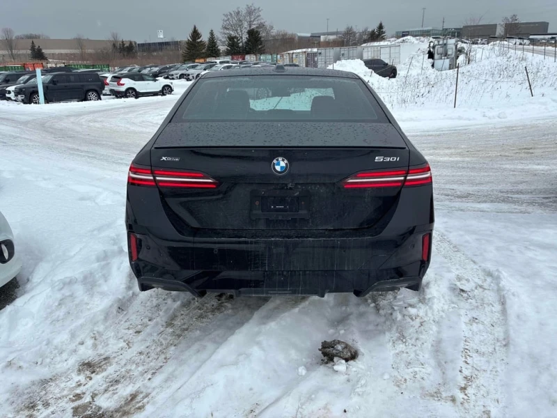 BMW 530 530i xDrive  CARFAX, снимка 4 - Автомобили и джипове - 53366927