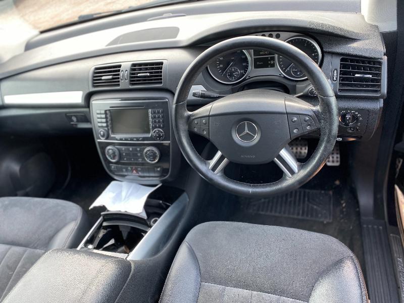 Mercedes-Benz R 320 7 г Форматик на части. , снимка 7 - Автомобили и джипове - 26963703