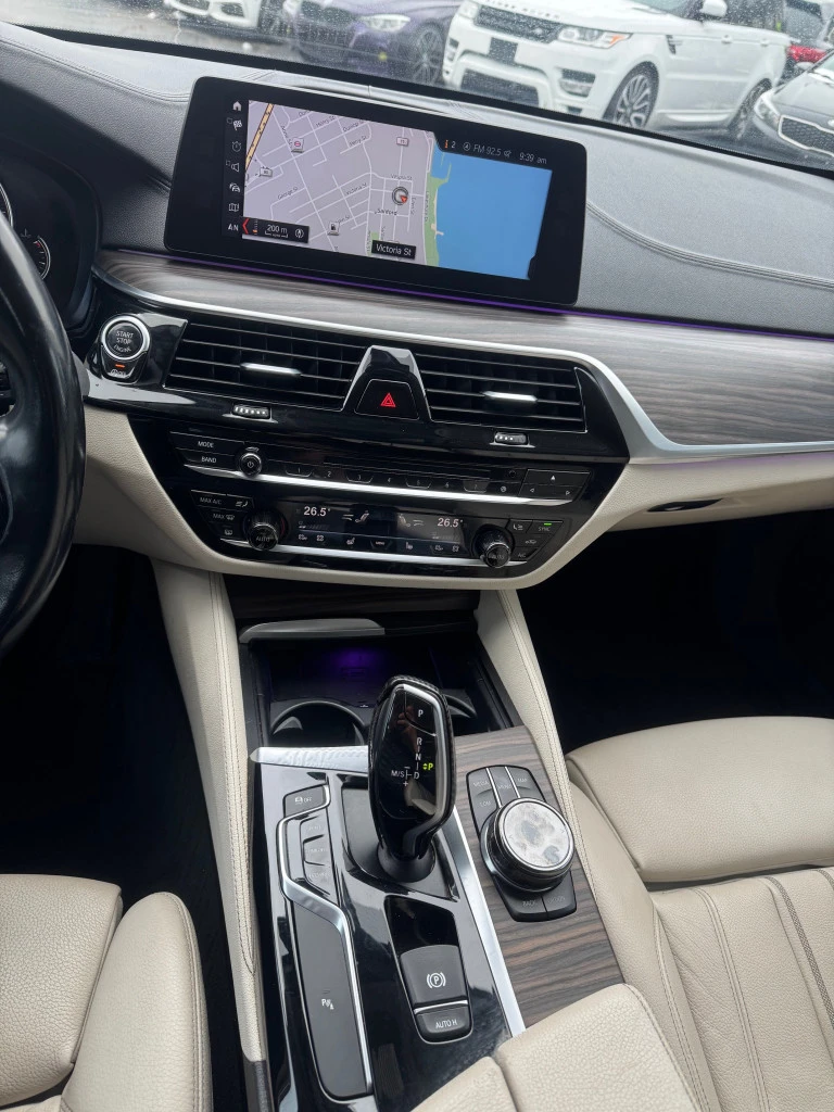 BMW 530 i xDrive Sedan AWD* harman/kardon* *  | Mobile.bg   11