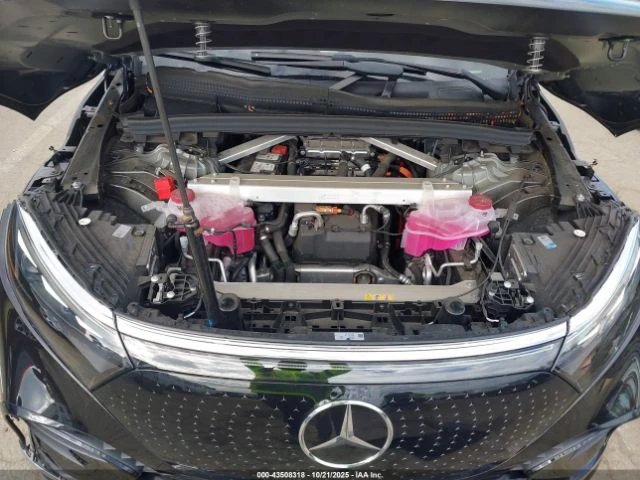 Mercedes-Benz EQS 580 / 4MATIC / , снимка 11 - Автомобили и джипове - 53151716