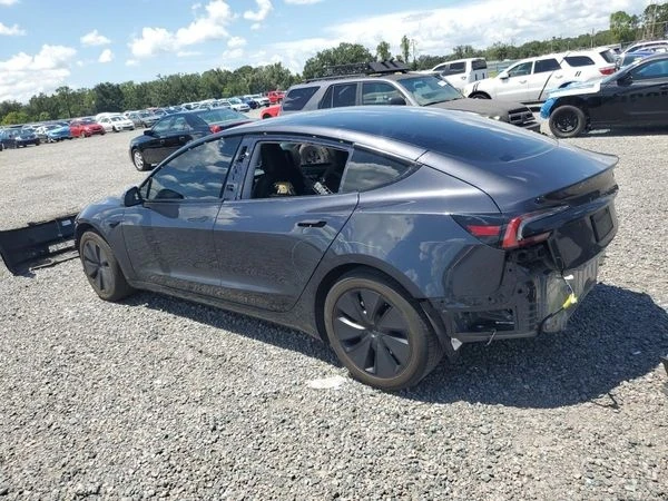 Tesla Model 3, снимка 3 - Автомобили и джипове - 56117873