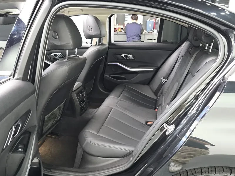 BMW 320 d/ DIGI/ PANO/ HEAD UP/ �����/ ������� | Mobile.bg � ����������� 11