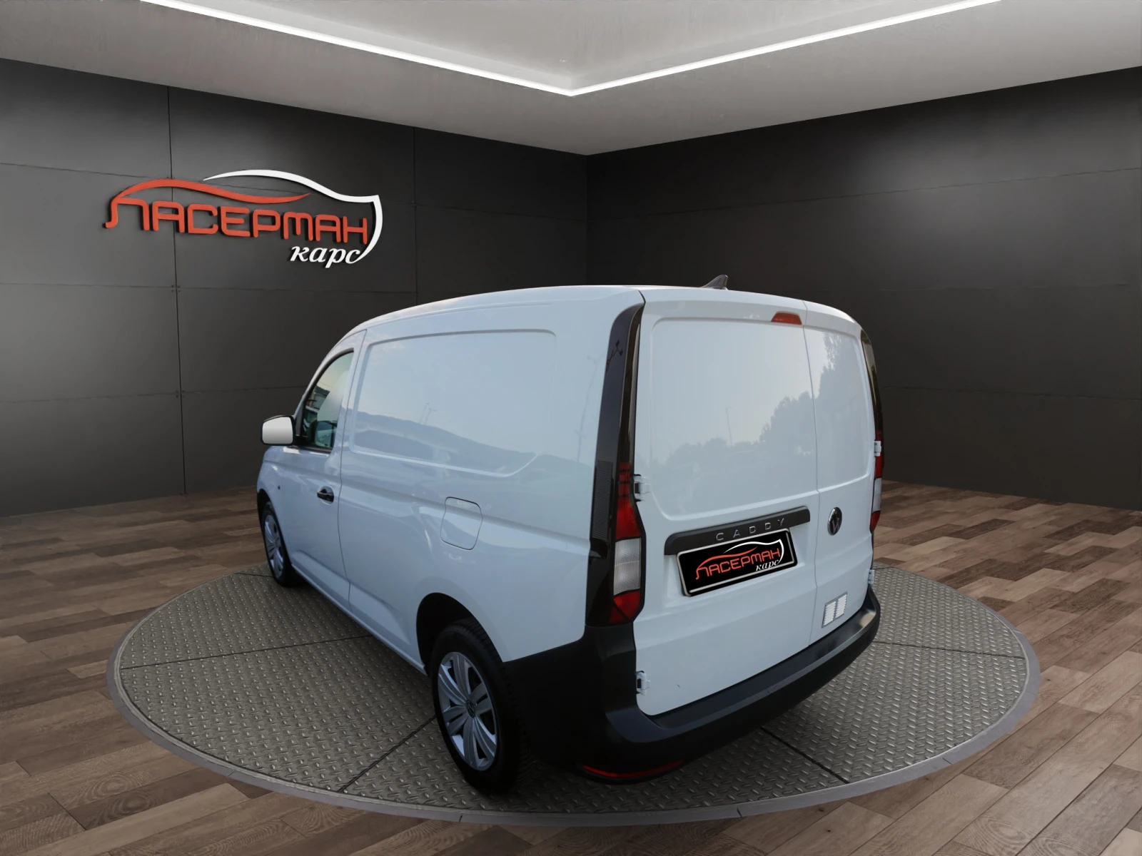 VW Caddy 2.0tdi, снимка 3 - Автомобили и джипове - 10036213