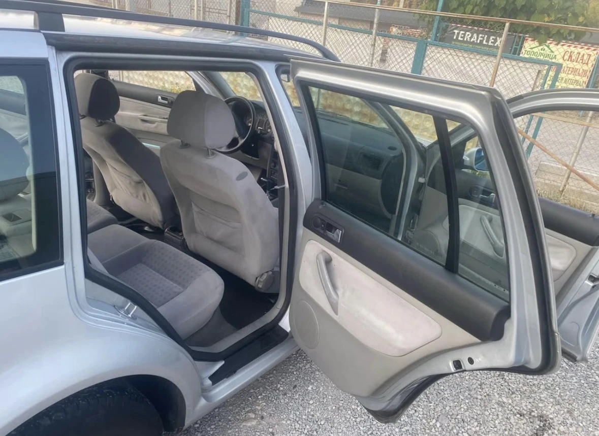 VW Golf Автомат - изображение 5