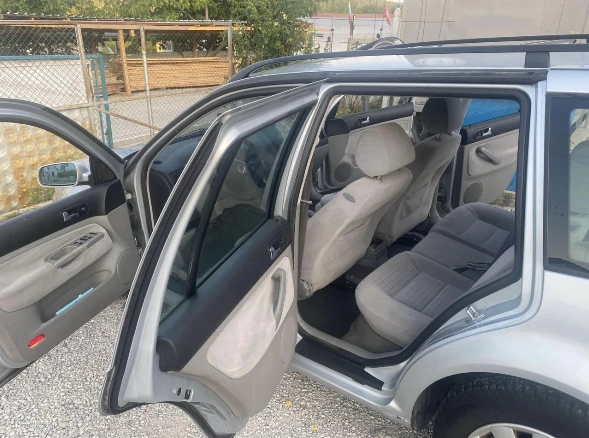 VW Golf Автомат - изображение 4