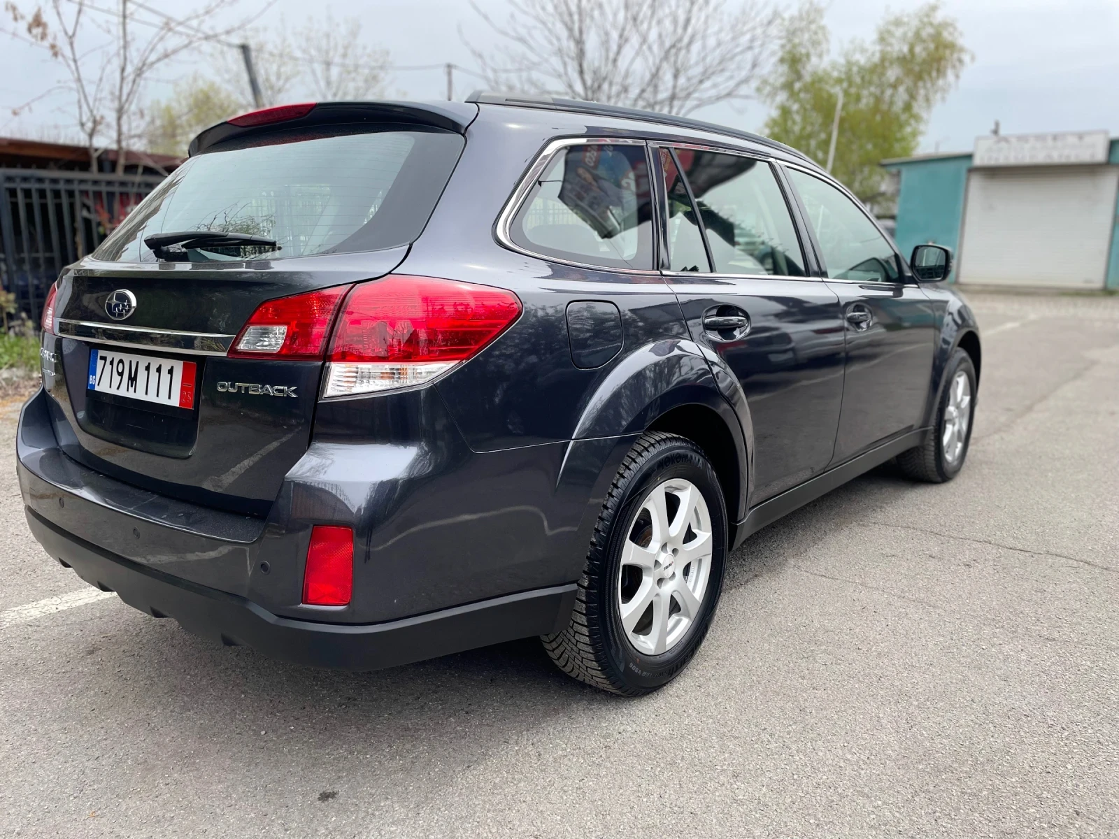Subaru Outback 3.6 260 Swiss - изображение 5