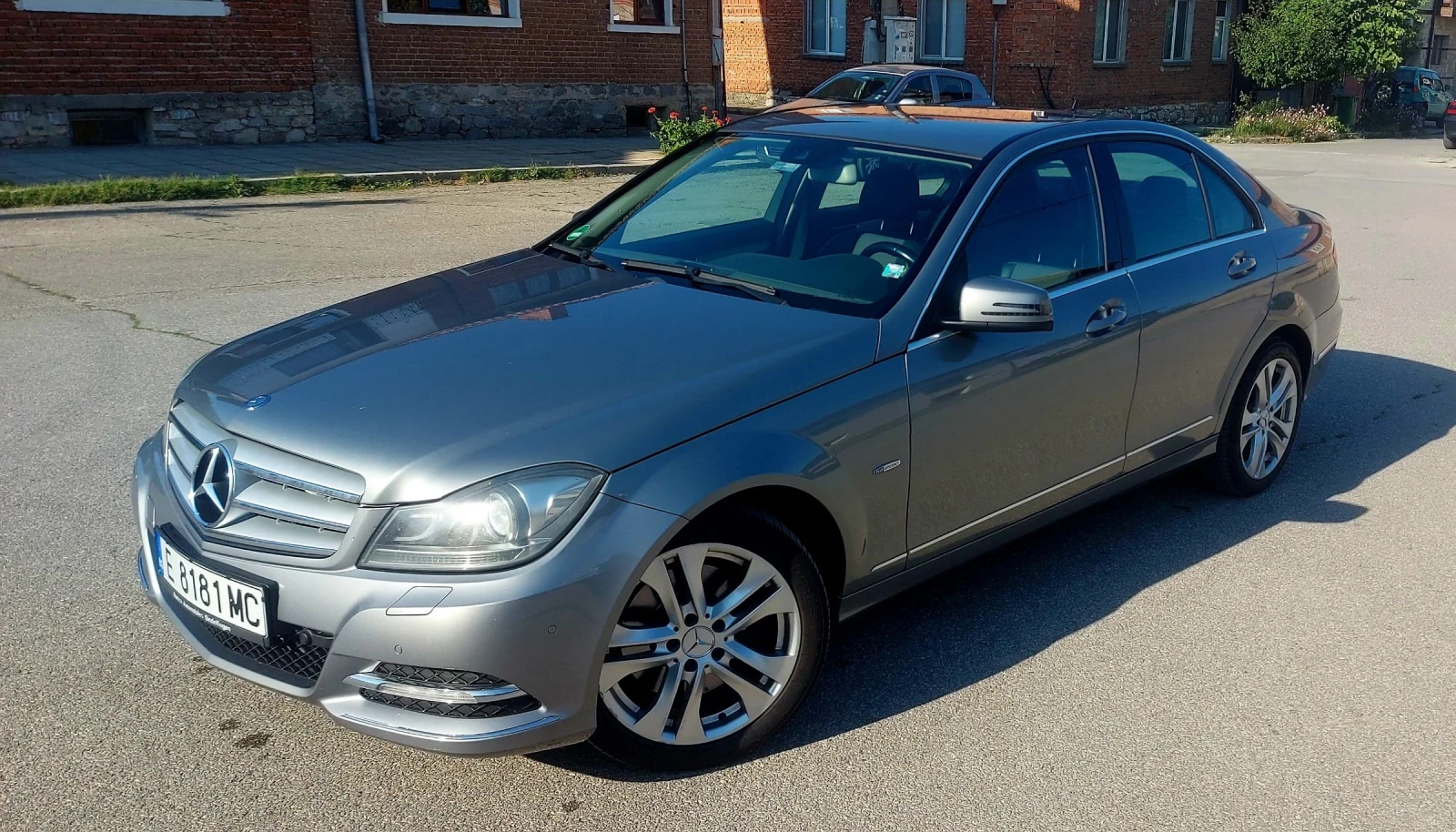 Mercedes-Benz C 300 W 204, 4matic - изображение 2