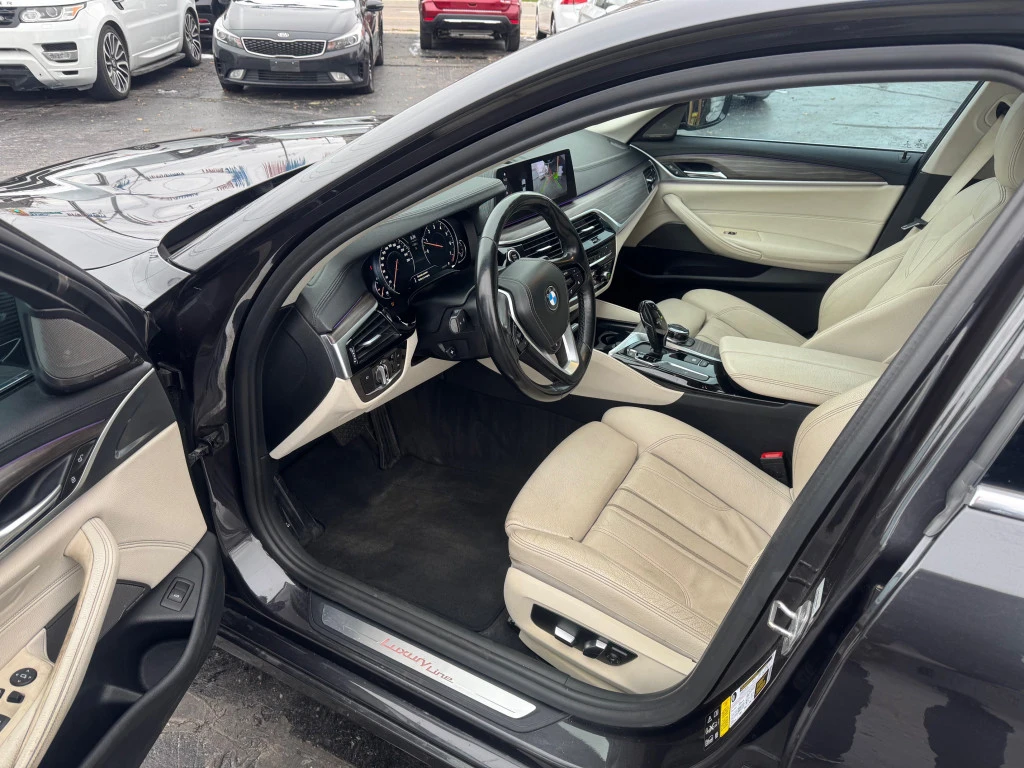 BMW 530 i xDrive Sedan AWD* harman/kardon* *  | Mobile.bg   7