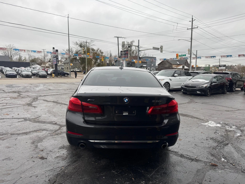 BMW 530 i xDrive Sedan AWD* harman/kardon* *  | Mobile.bg   6